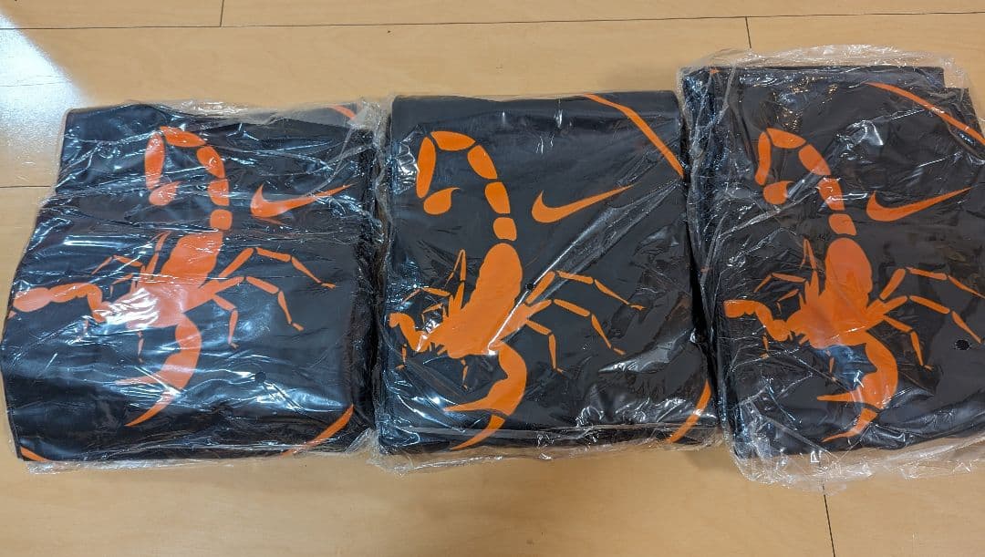 激レア非売品！ナイキ NIKE スコーピオンK.O 公式セット