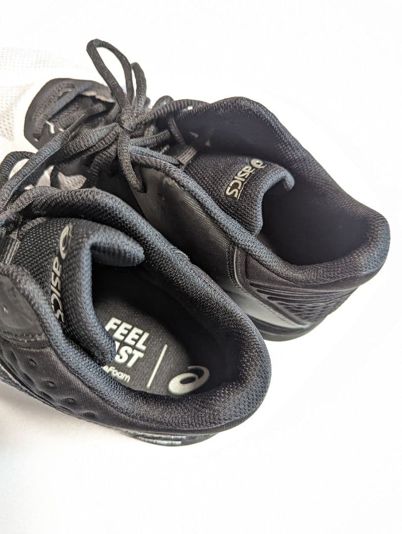 asics　バレーボールシューズ
