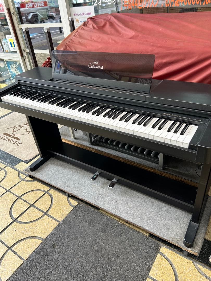超価格、ヤマハクラビノーバ、CLP155、88鍵盤、ピアノ強弱タッチ付、1台限♪