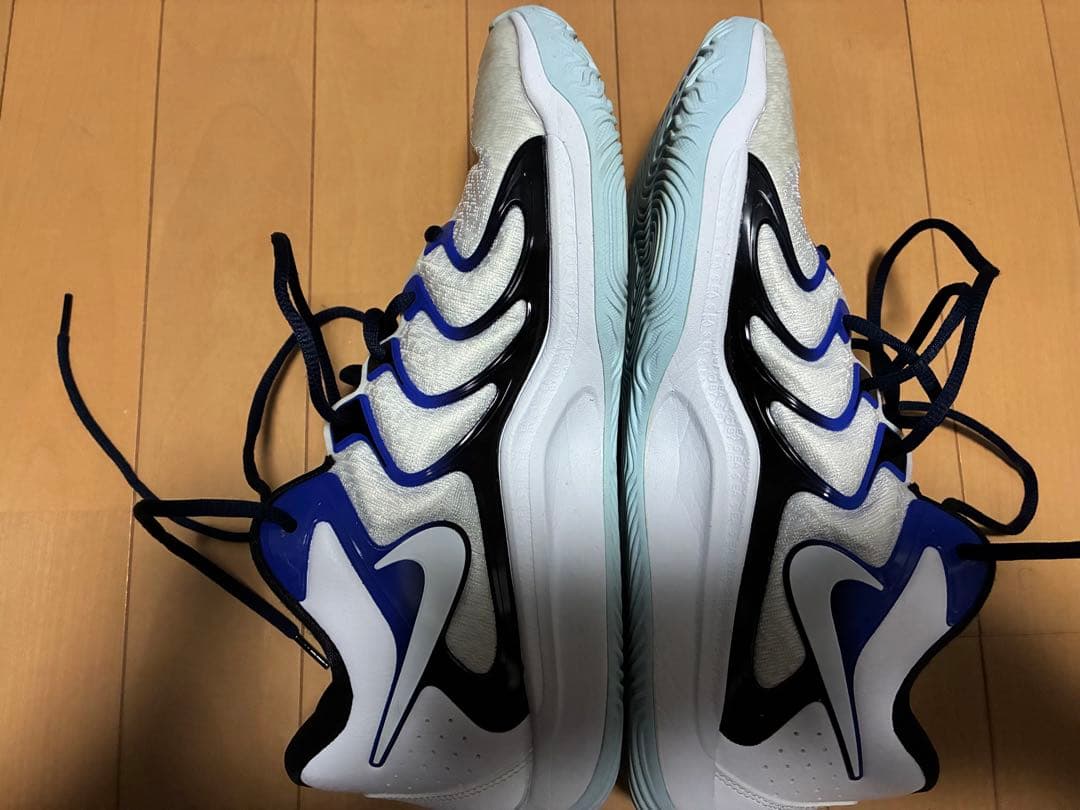 【3連休価格】 NIKE KD17 バスケットシューズ ホワイト/ブルー