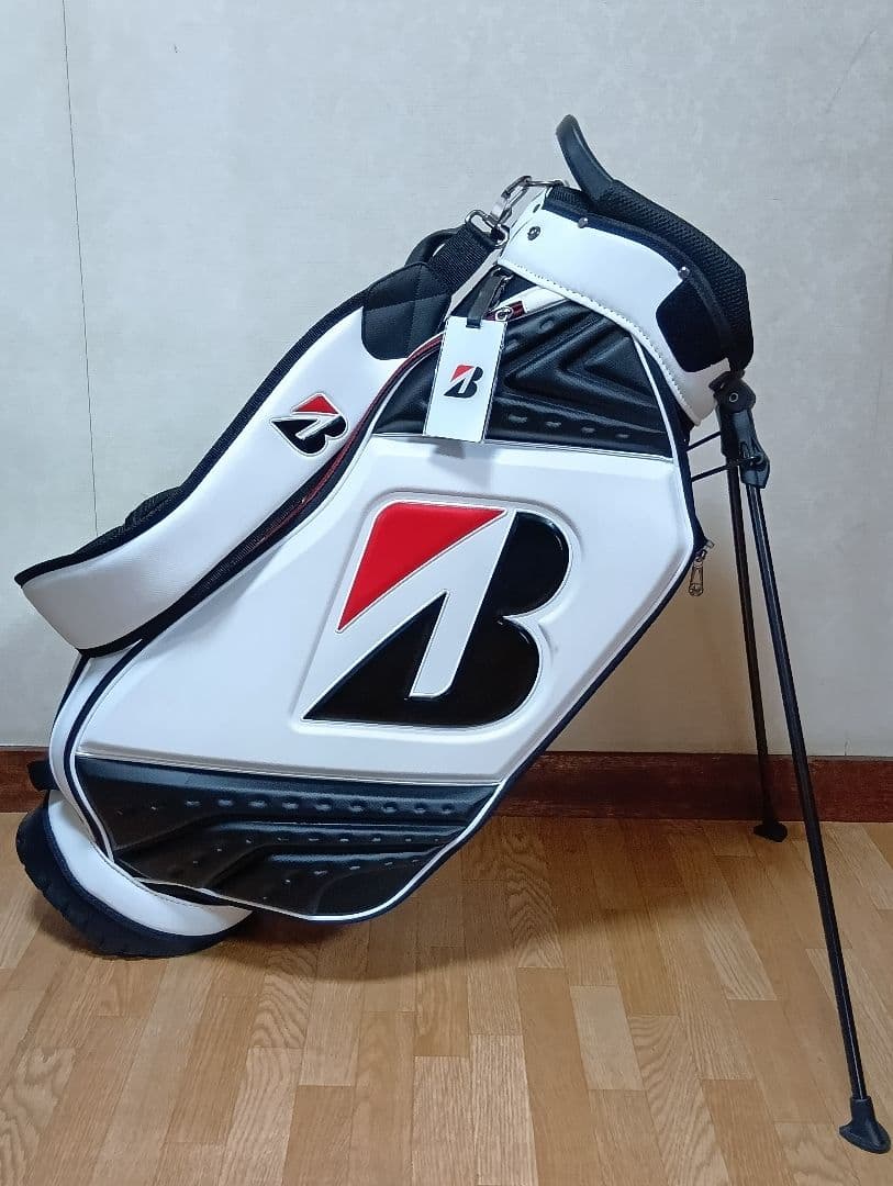 Bridgestone Golf キャディバッグ ６個ヘッドカバー付き