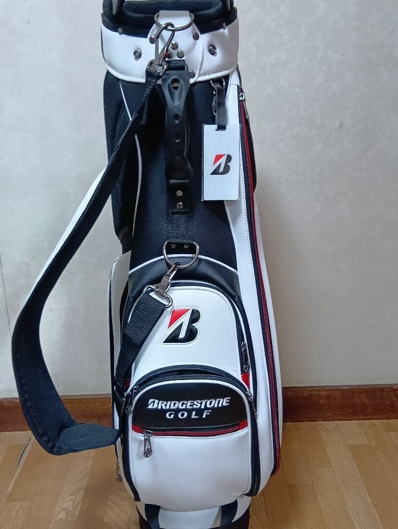 Bridgestone Golf キャディバッグ ６個ヘッドカバー付き