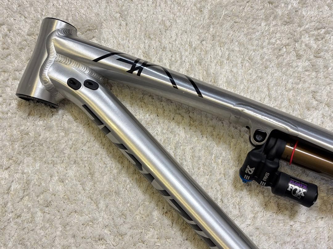 Commencal  AM V4.2 コメンサル 27.5 650B