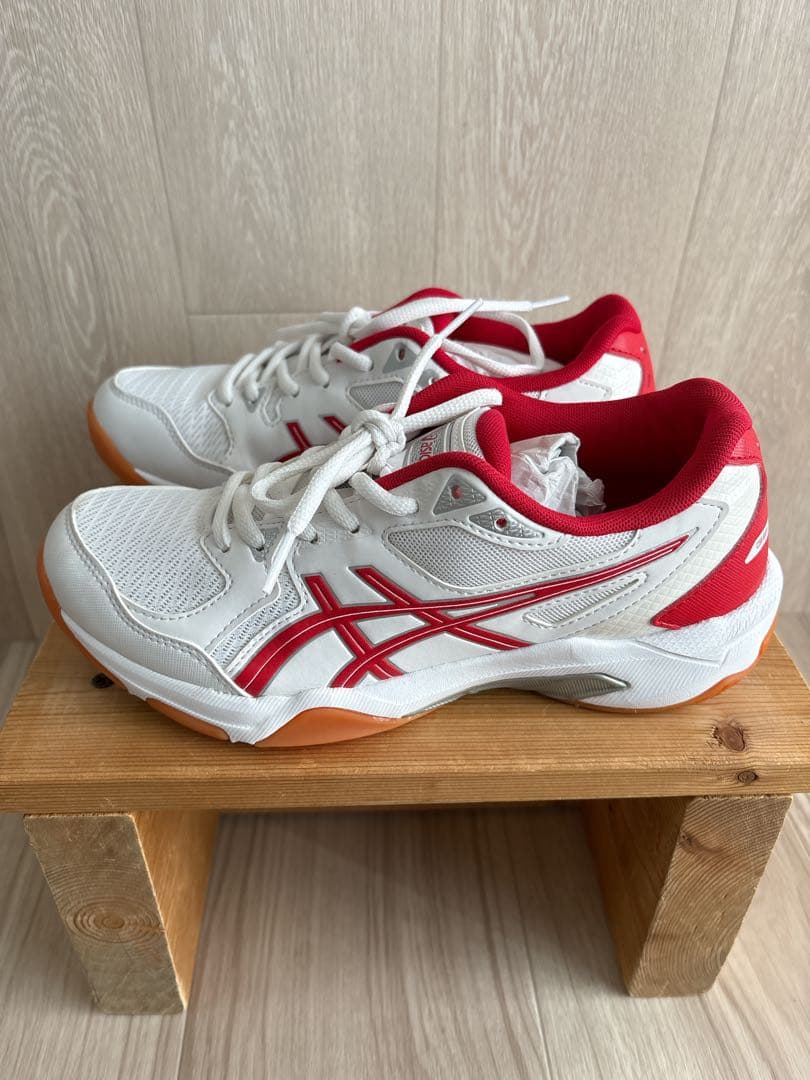 美品！アシックス asics バレーボールシューズ GEL-ROCKET 10
