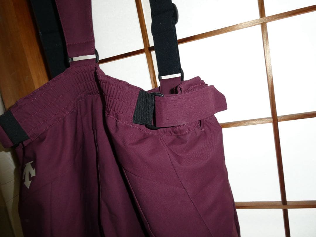 DESCENTE バーガンディ スノーボードウェア サスペンダー付き