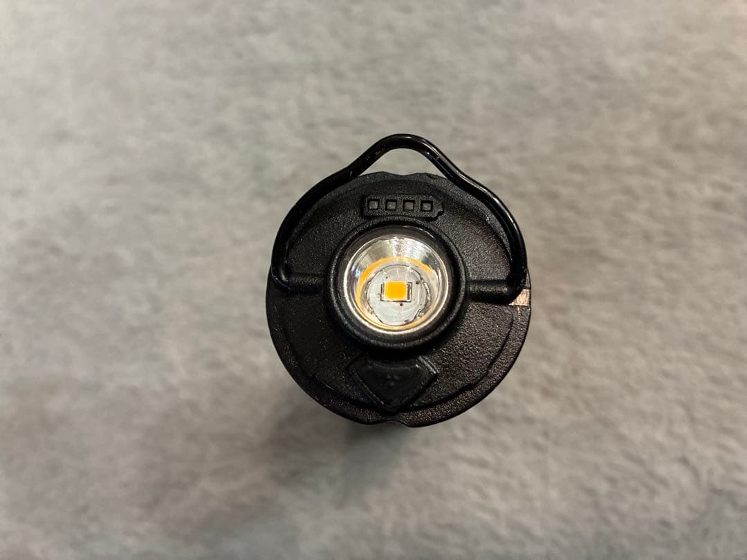 小型LEDランタン（soomloom他）10個＋カラビナ化フック、アンバーカバー