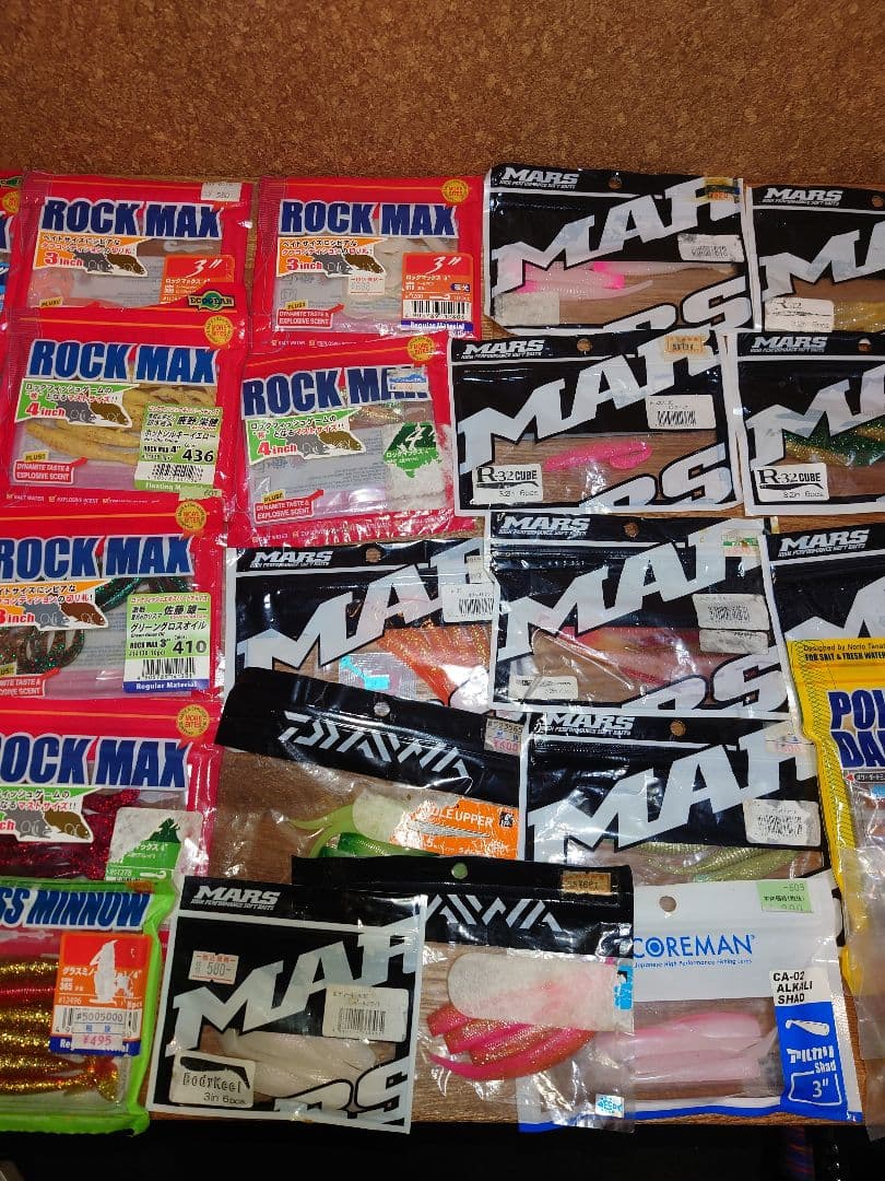 シーバスルアーセット　42個セット　＋　ワームセット