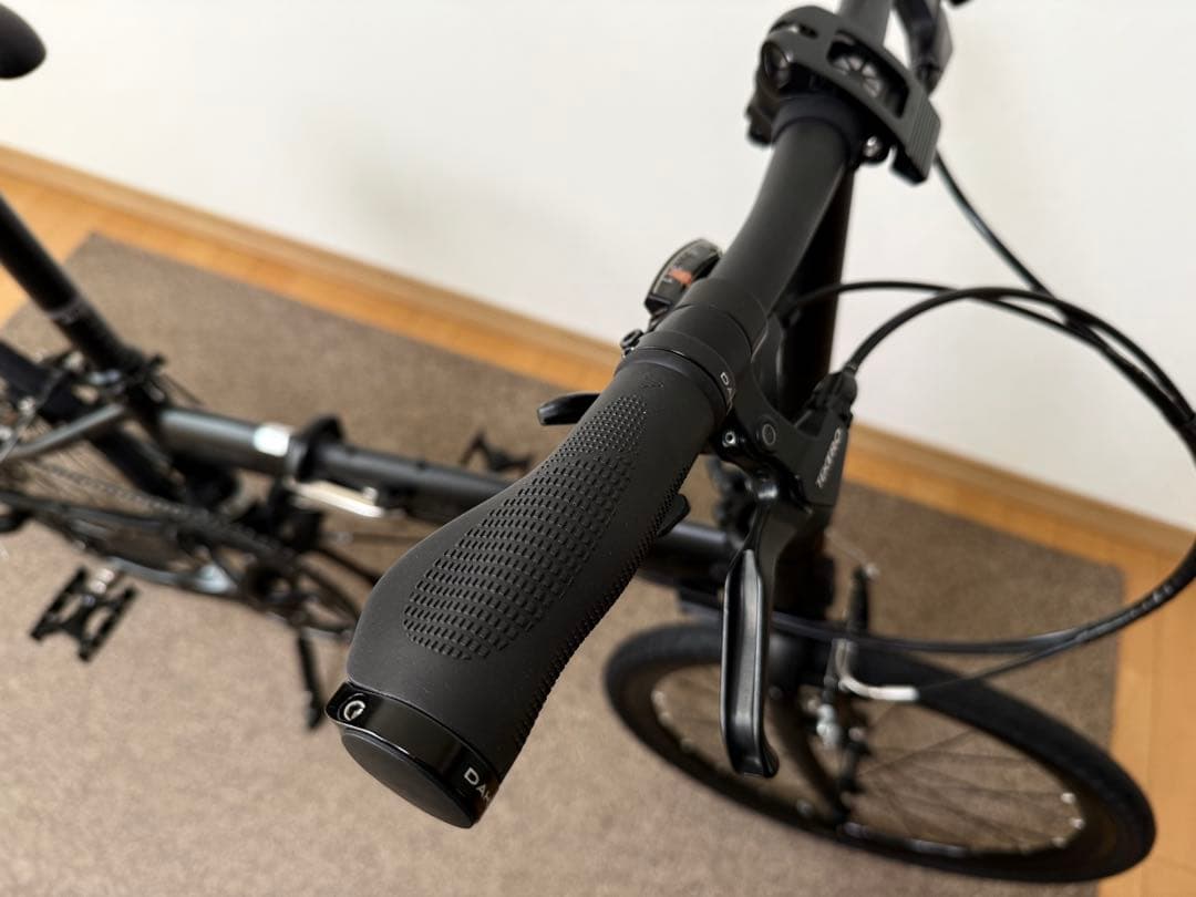 ⭐️美品 DAHON Speed Falco ブラック 室内保管 新品装備5点付き