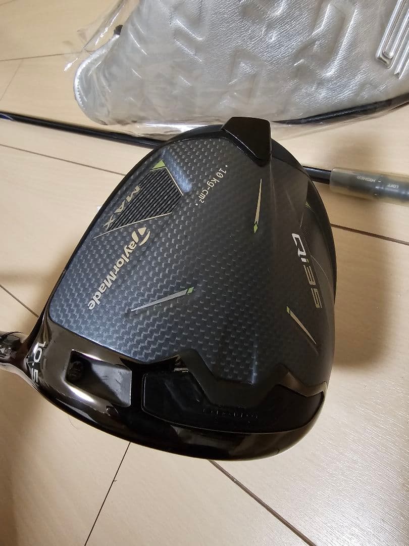 テーラーメイド　純正シャフト２本付属 　Qi35 MAXドライバー10.5　中古
