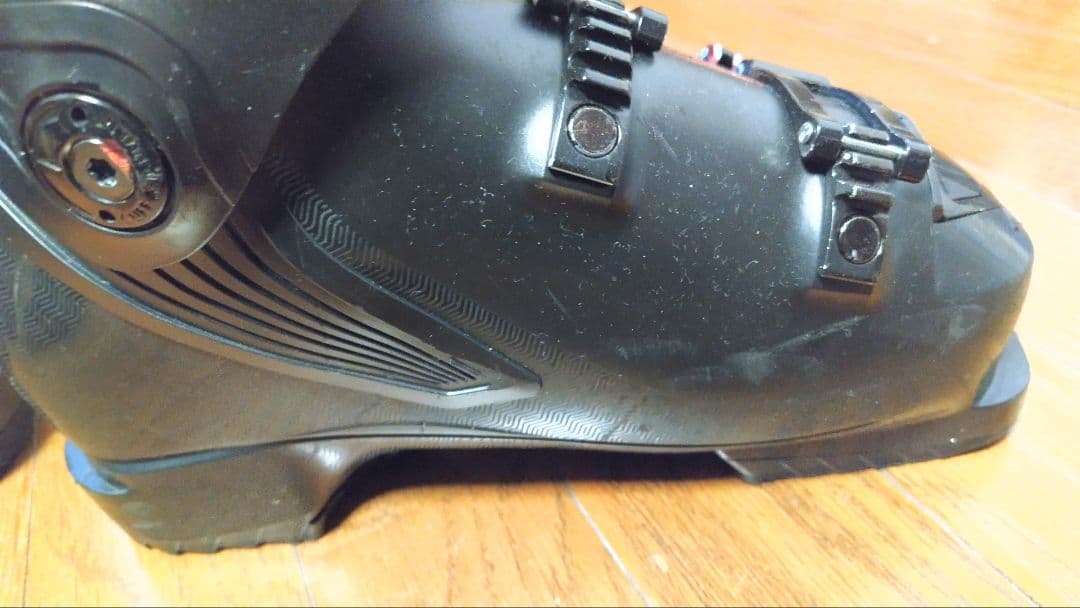 程度良アトミックスキーブーツAtomic Hawx130sUltra24.5cm