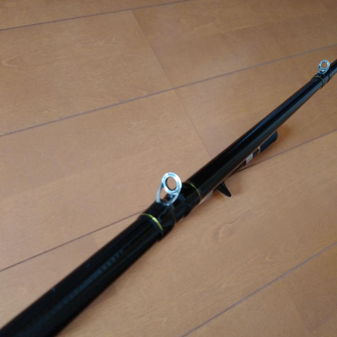 引取限定　鯰専用ロッド　セルバ　SELVA