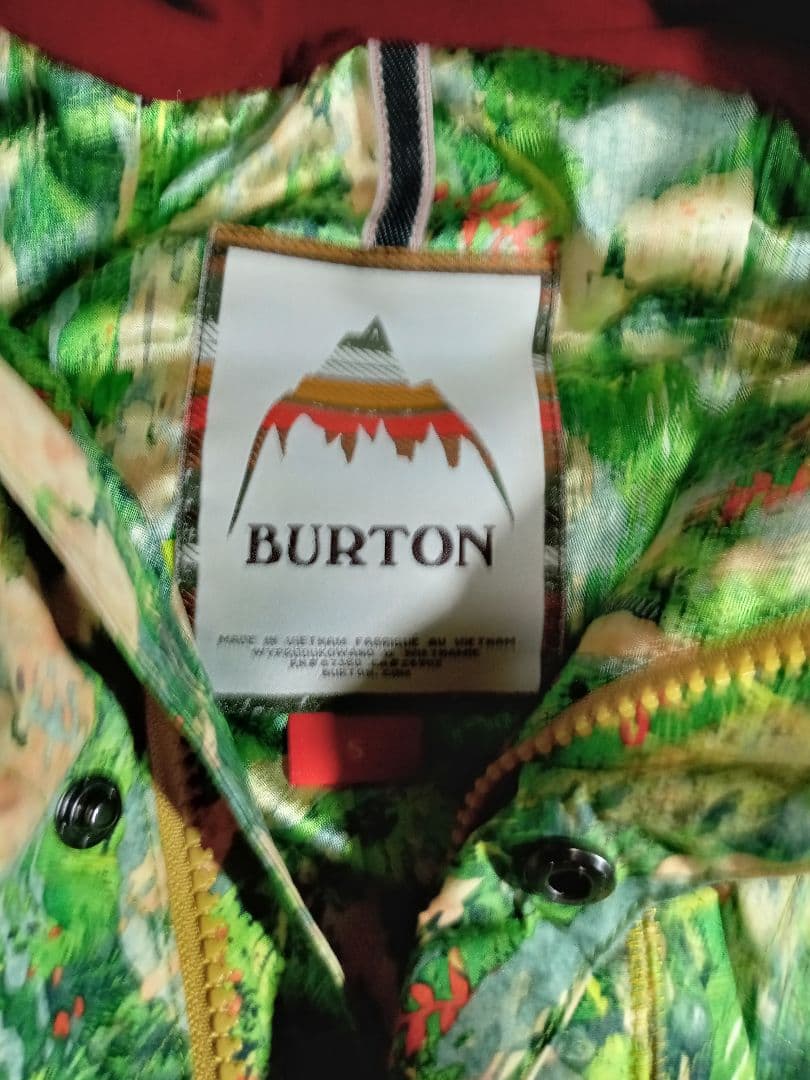 【売り】BURTON スノーボードジャケット Sサイズ