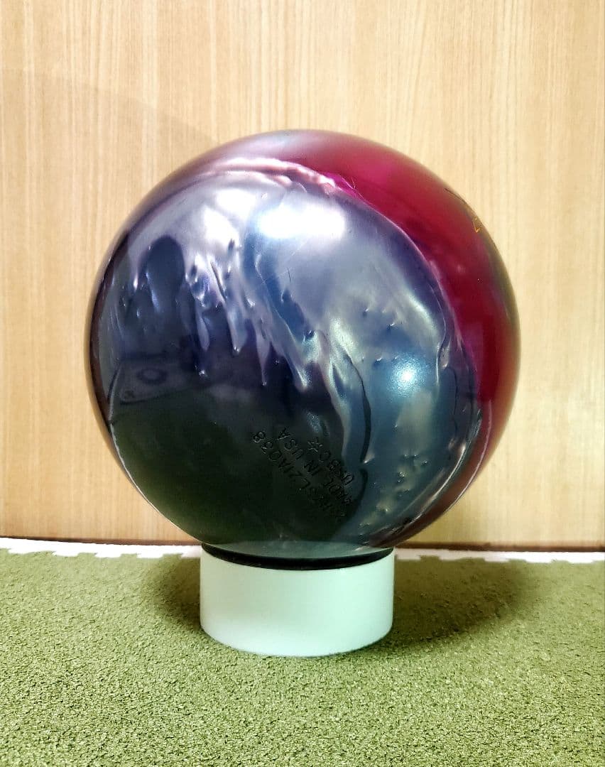 ひ*ん様 Roto Grip Attention Star ボウリングボール 1