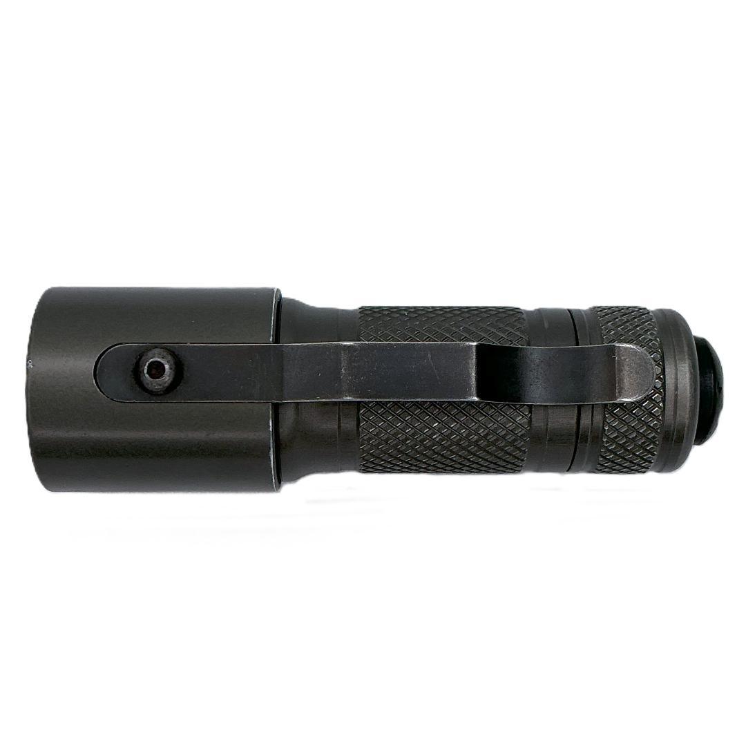 SureFire Executive 懐中電灯