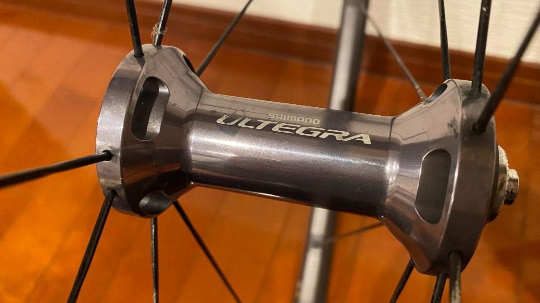 前：シマノWH-6800 ULTEGRA、後：シマノWH-RS500セット