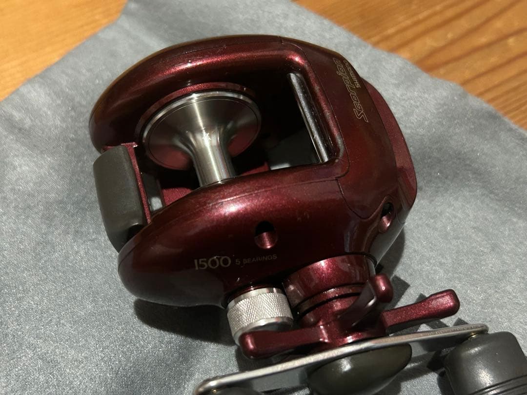 動作良好　シマノ スコーピオン1500 右巻き