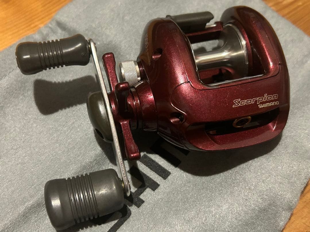 動作良好　シマノ スコーピオン1500 右巻き