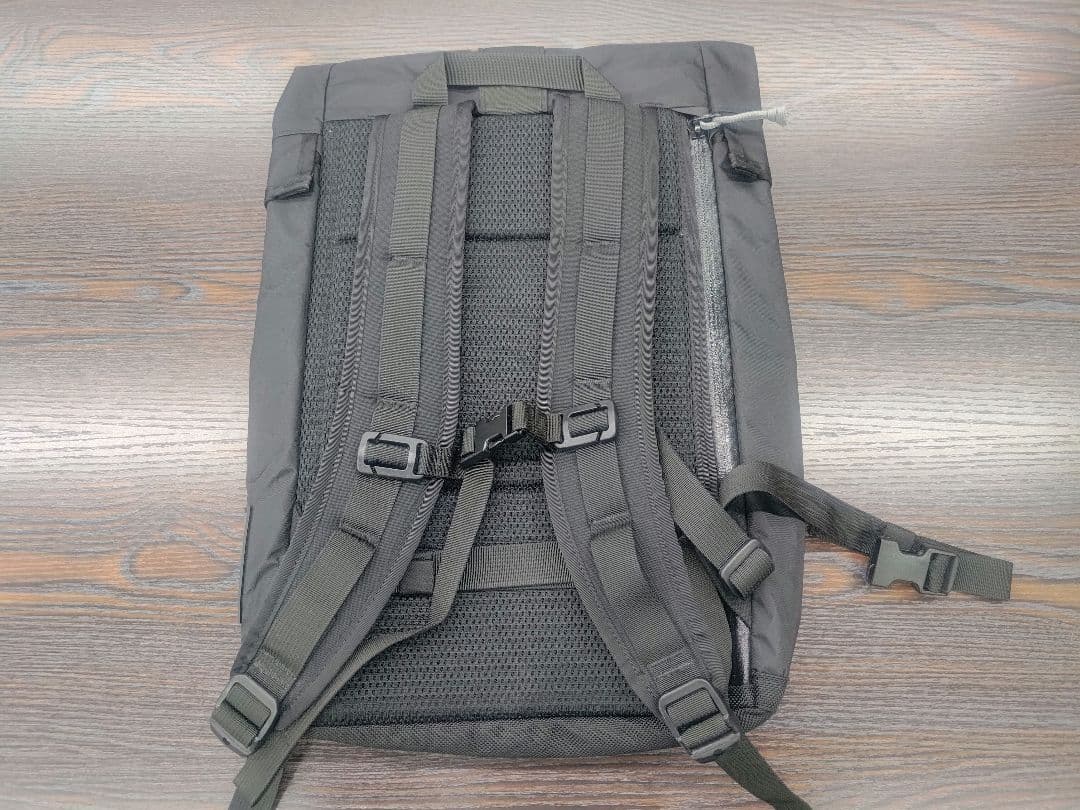 ILE Transit 15L XPAC Black 未使用品