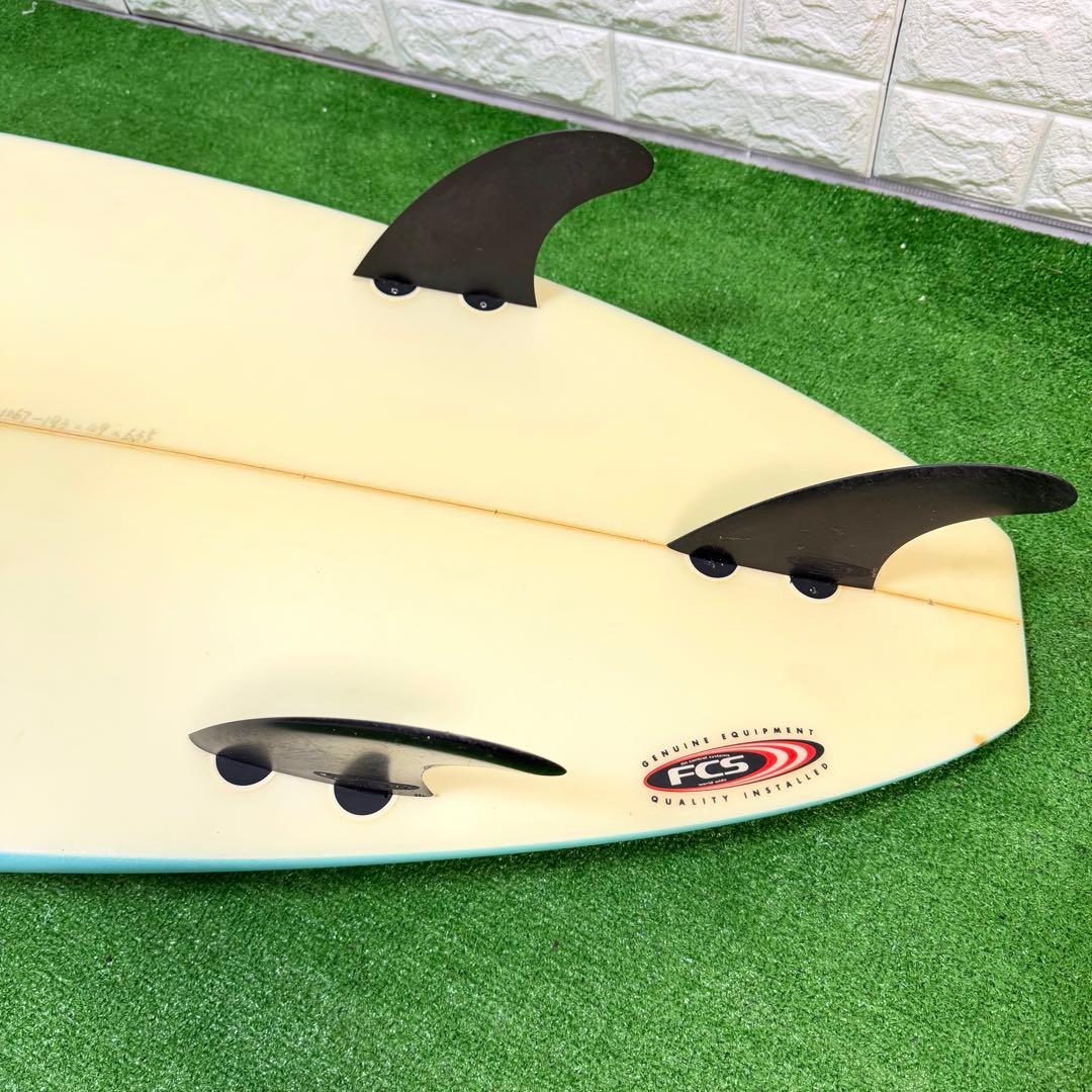 超美品　サーフボード　ショート　6’3ft テイクオフ鬼速　すぐ使える　FCS
