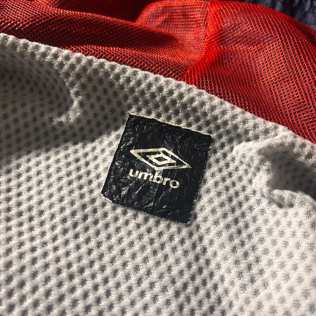 Umbro ネイビー ナイロンジャケット　セットアップ