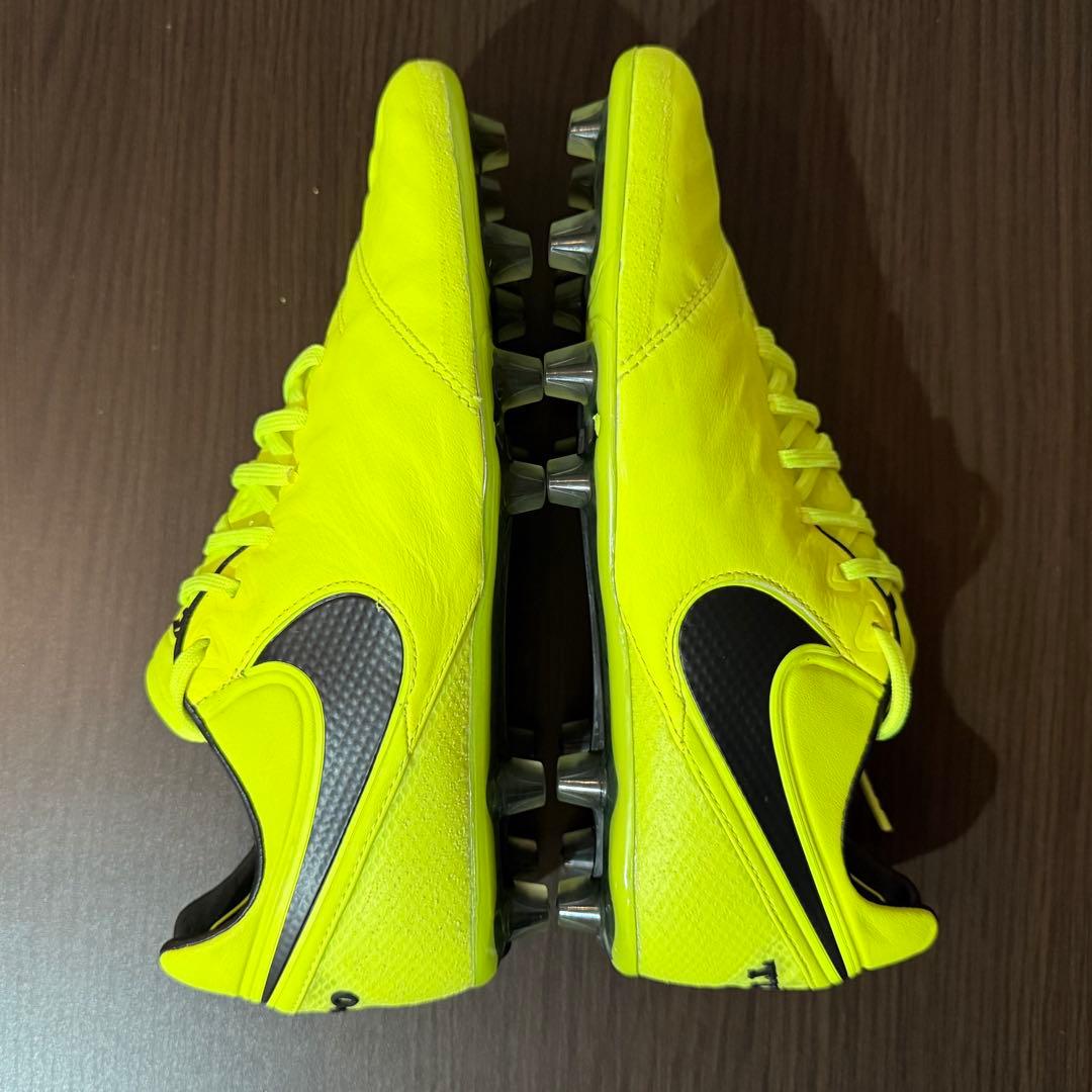 NIKE ティエンポレジェンド6 HG-E 24cm