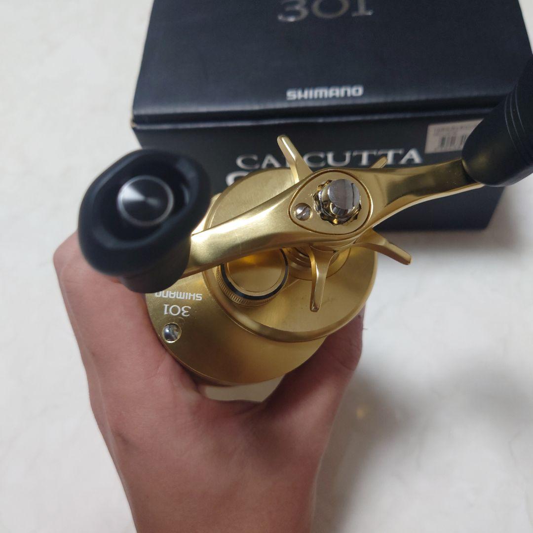リール SHIMANO 18CALCUTTA CONQUEST301