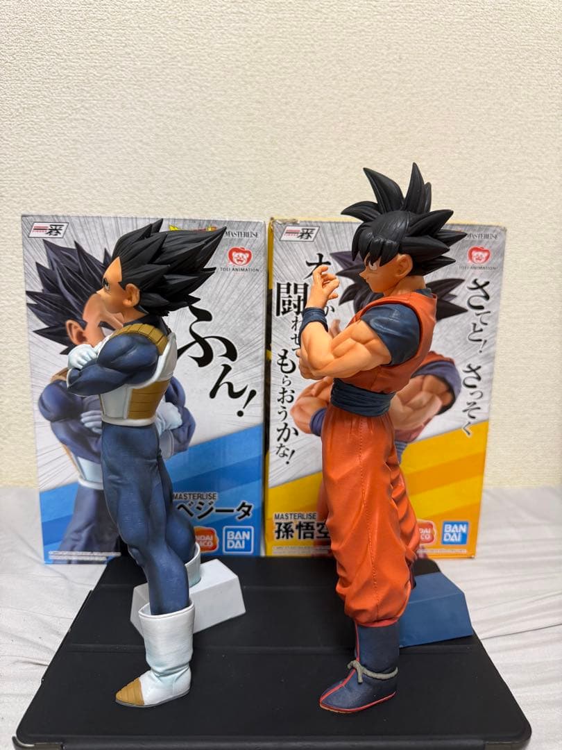 一番くじ　ドラゴンボール　STRONG CHAINS C賞ベジータとD賞孫悟空