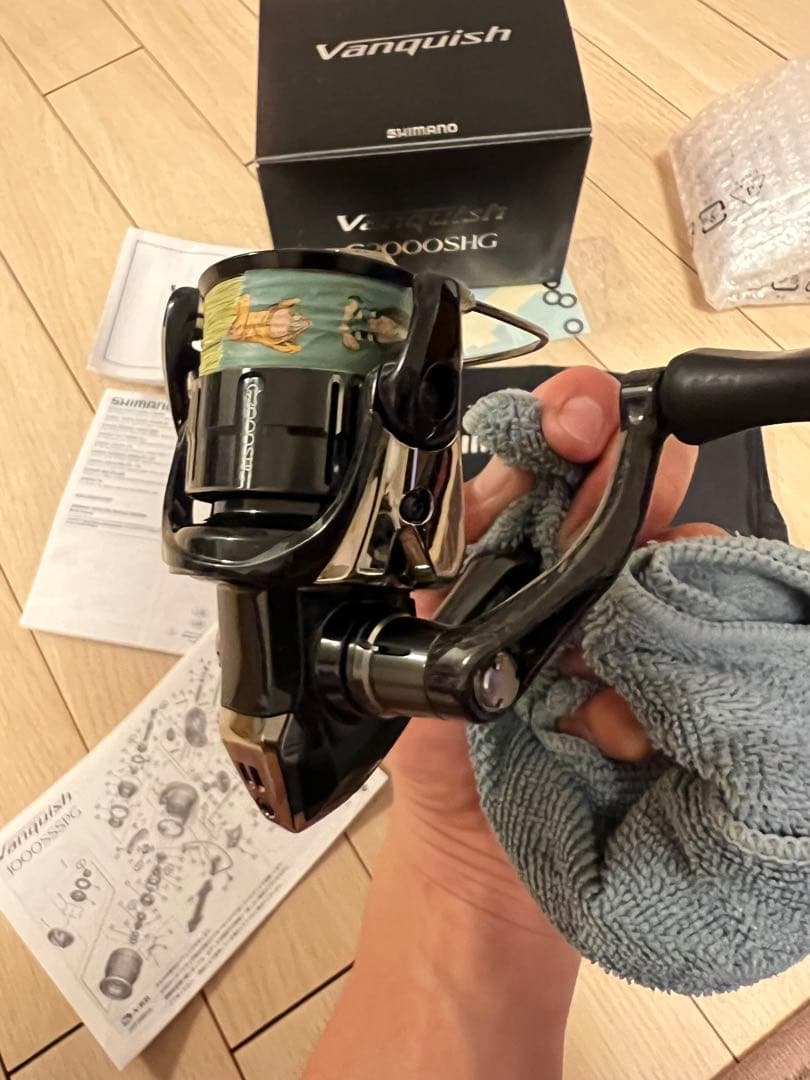 【極美品】19 Vanquish C2000SHG 一度短時間釣行