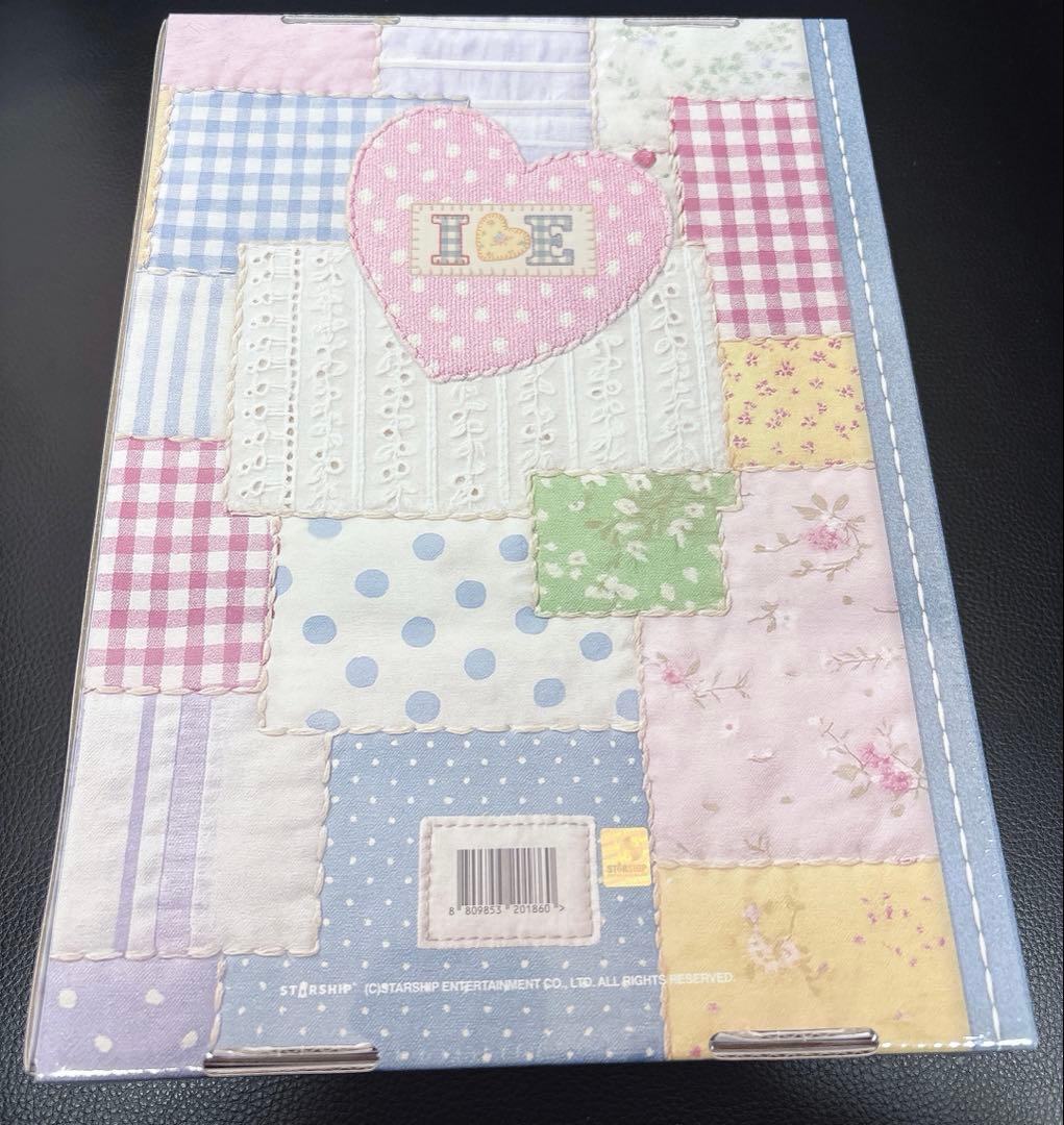 IVE SEASON'S GREETINGS シーグリ　2026 新品未開封 ②
