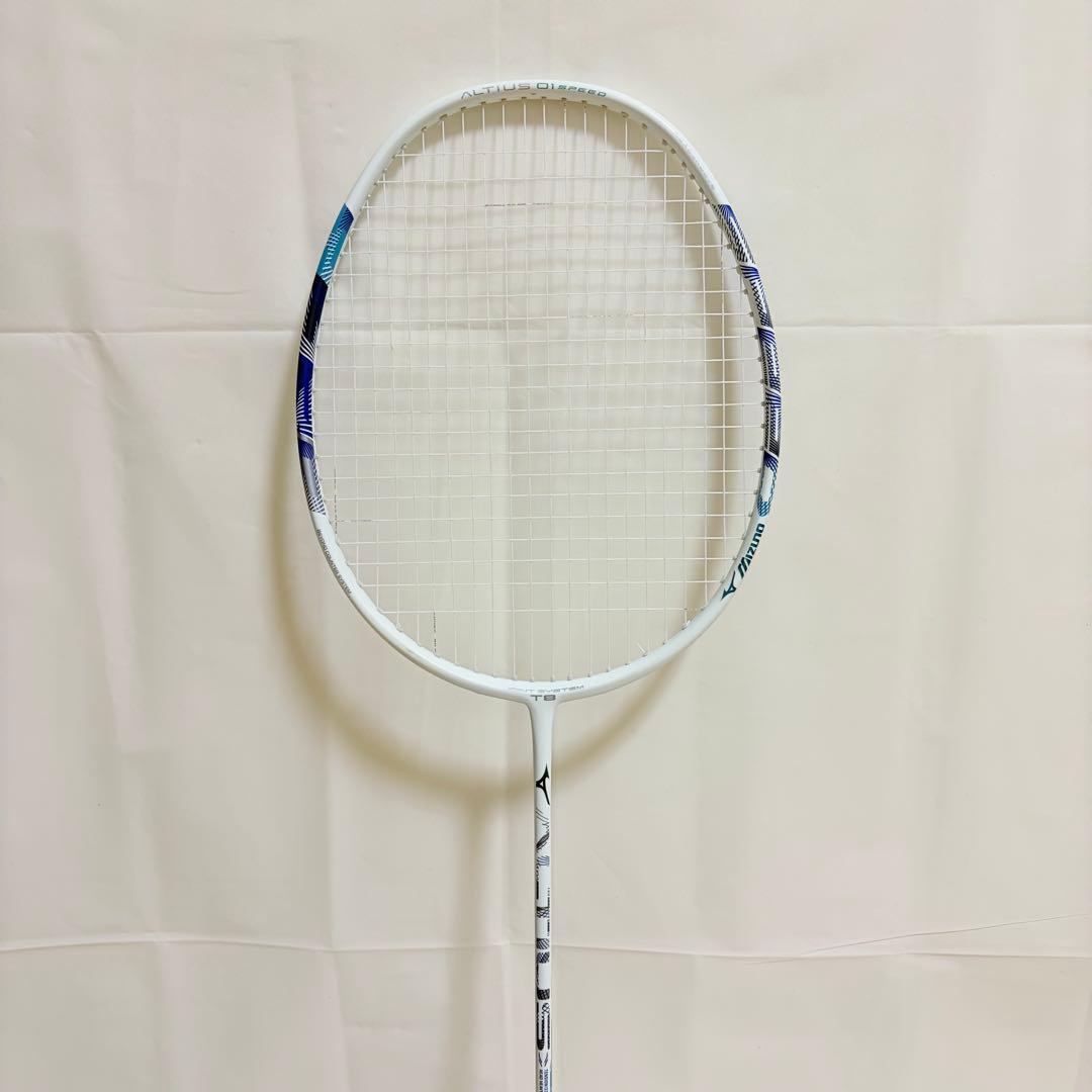 ⭐️良品⭐️ Mizunoアルティウス01スピードバドミントンラケット