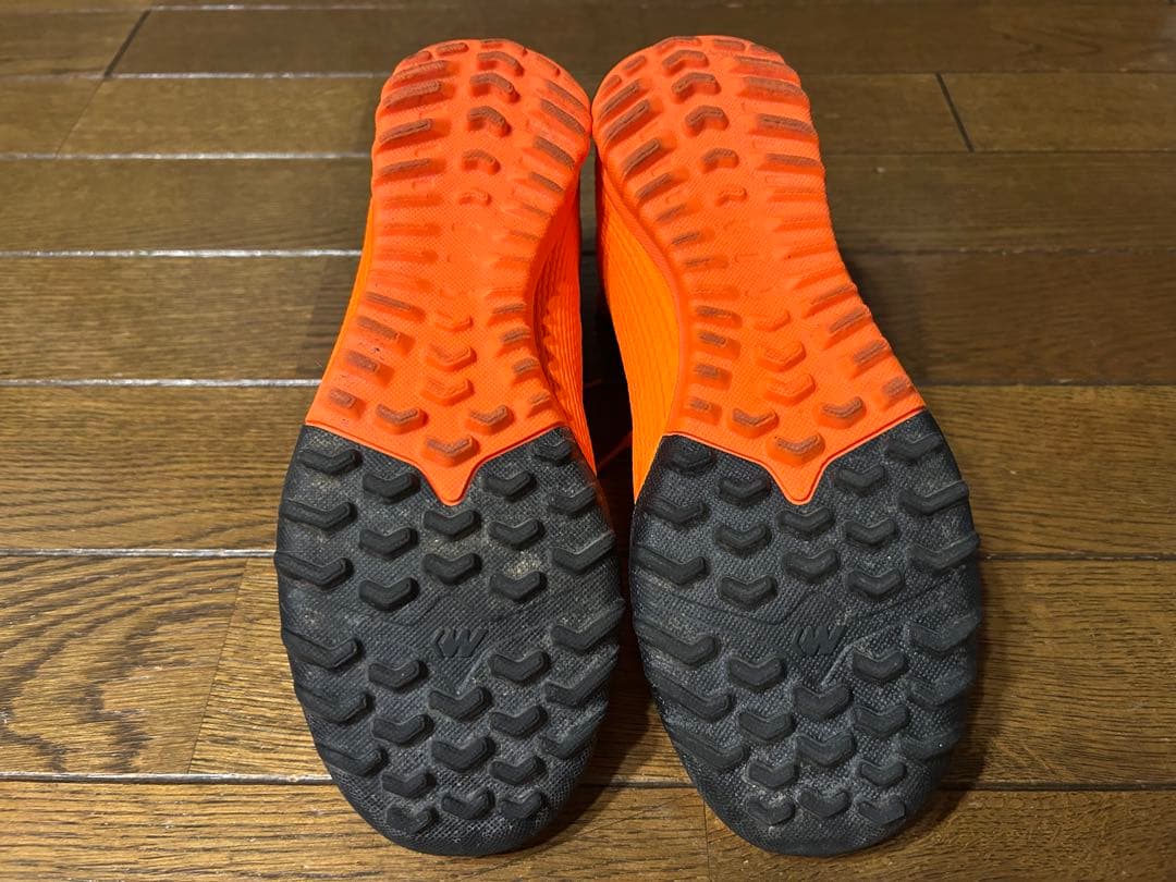 かりゆしゆいまーる【美品24.5cm】 サッカースパイクNIKE（ナイキ）