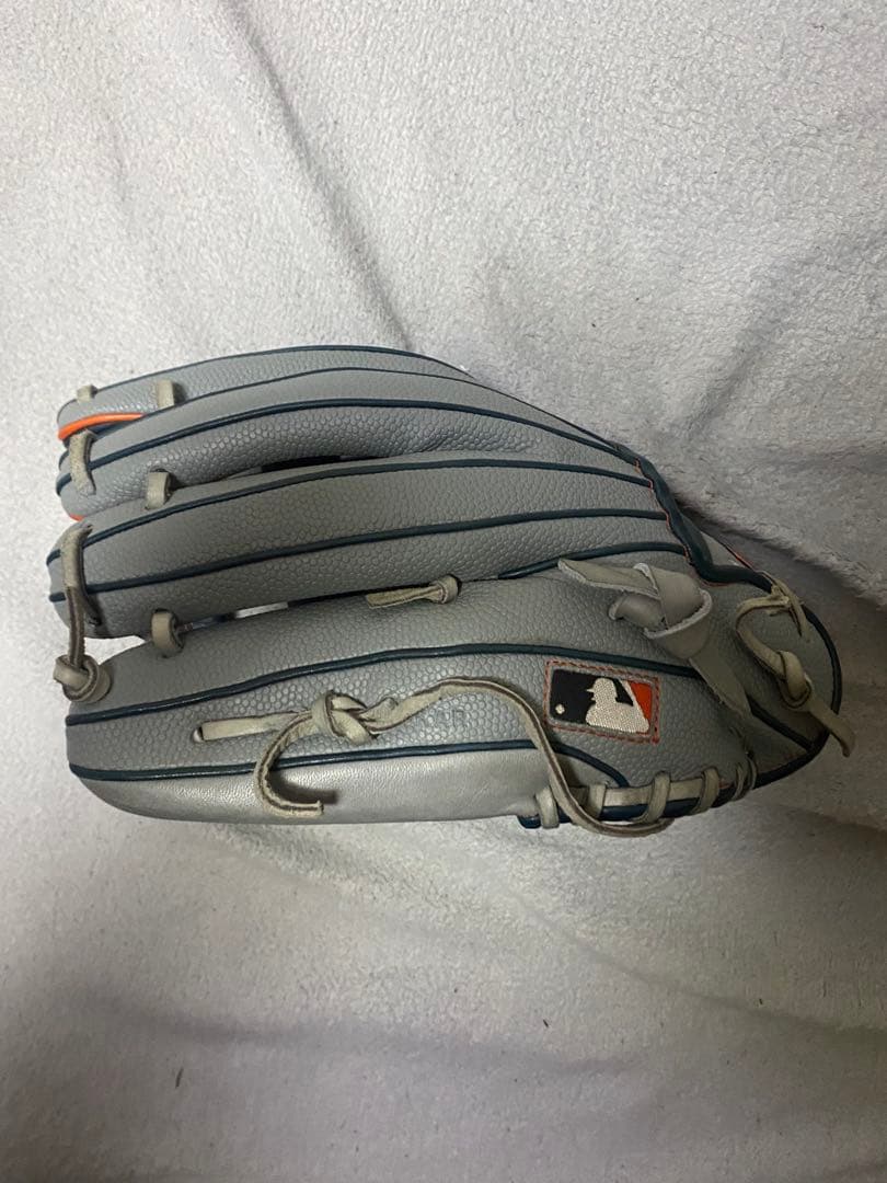 Wilson A2000 グローブ デトロイト・タイガース　硬式