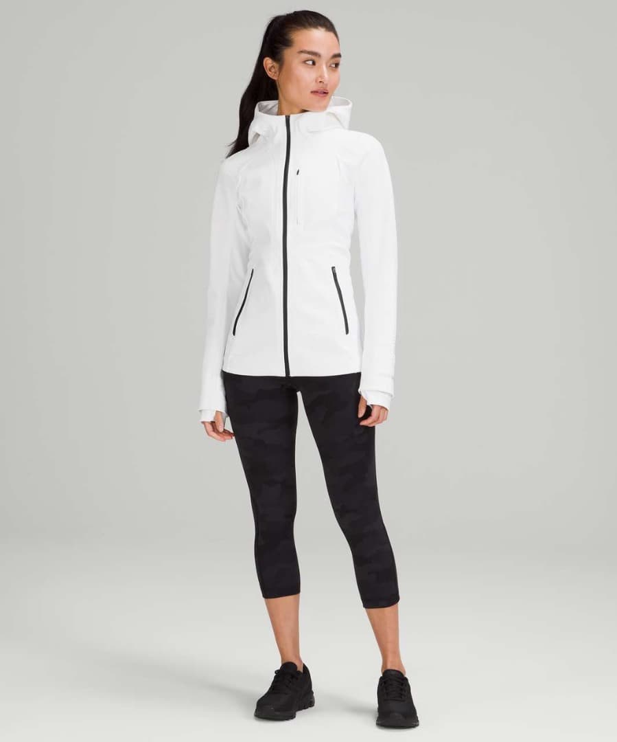 Lululemon Cross Chill Jacket 白 10