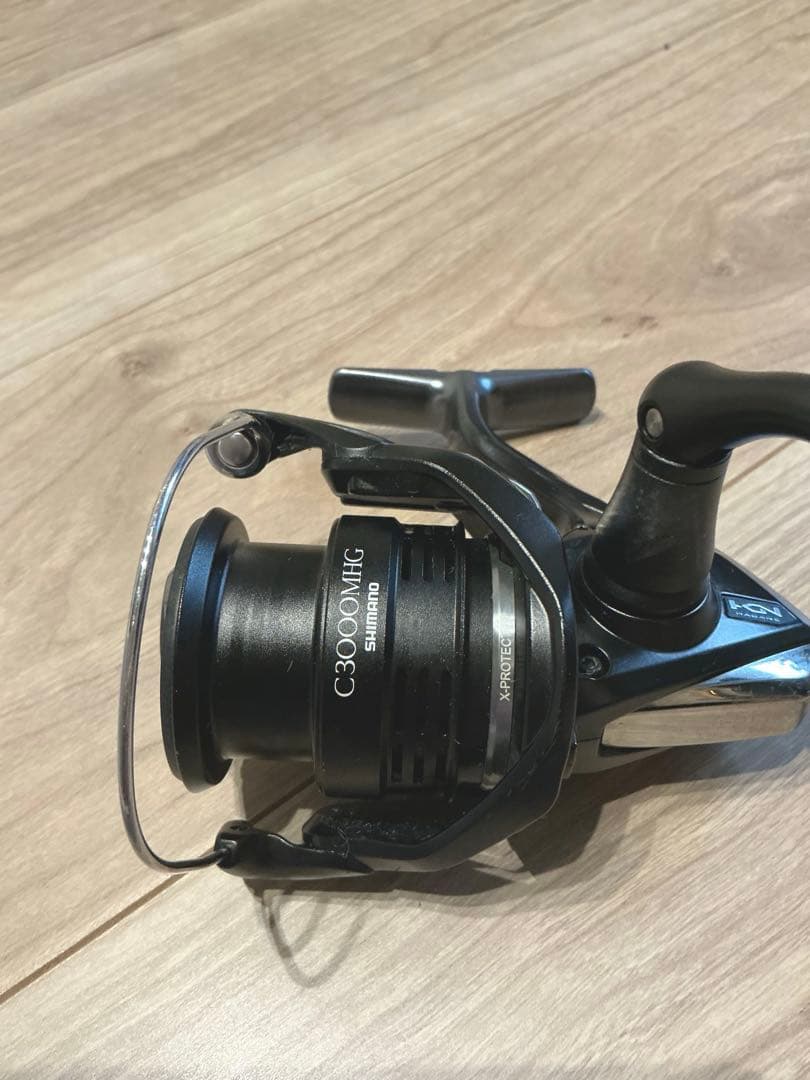 美品　SHIMANO EXSENCE BB C3000HG スピニングリール