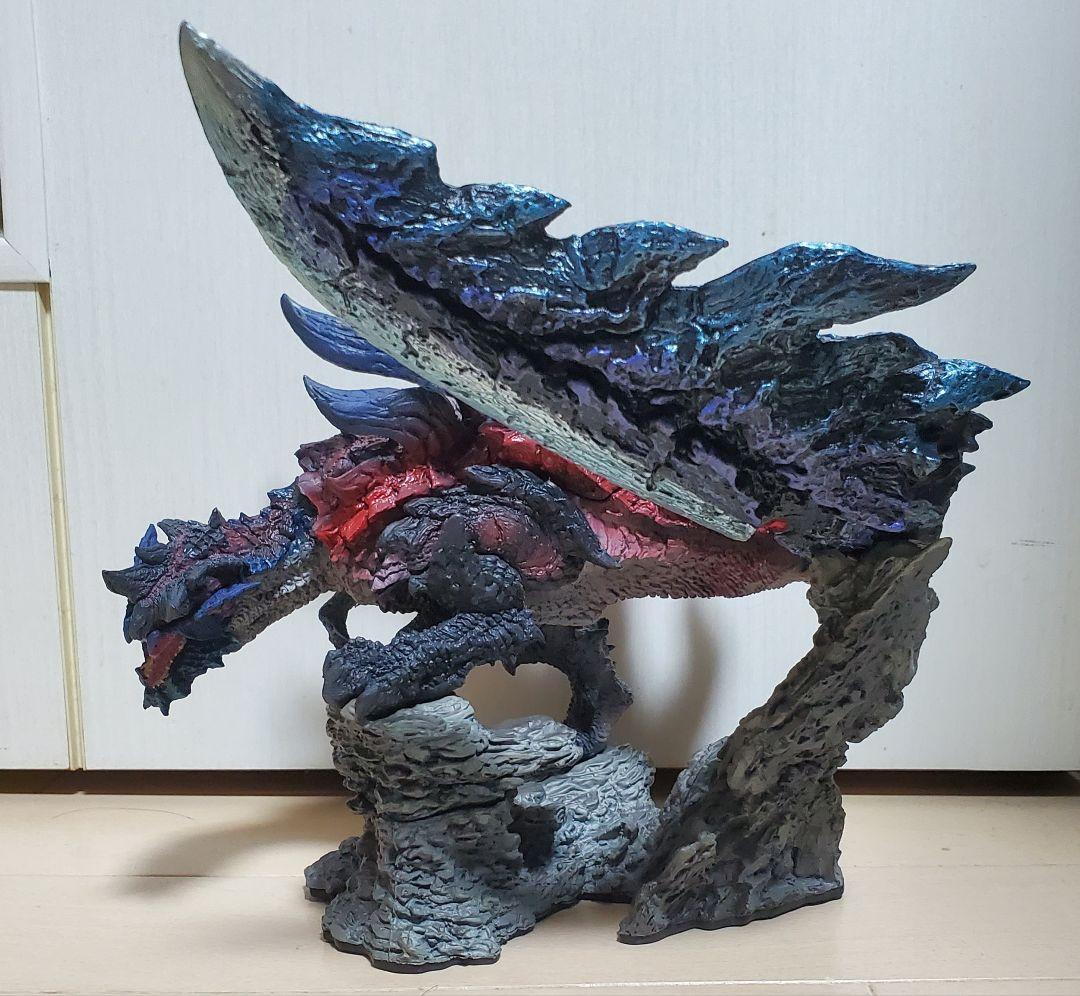 モンスターハンター　モンハン　フィギュア　ディノバルド