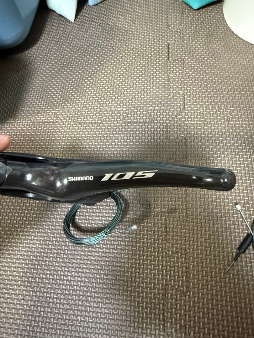 【新品・未使用】Shimano 105 r7000 stiレバー