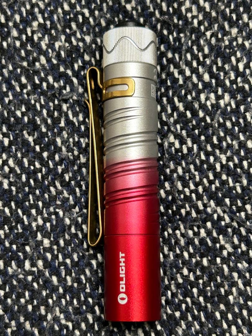 OLIGHT (オーライト) i5R EOS ローズレッド
