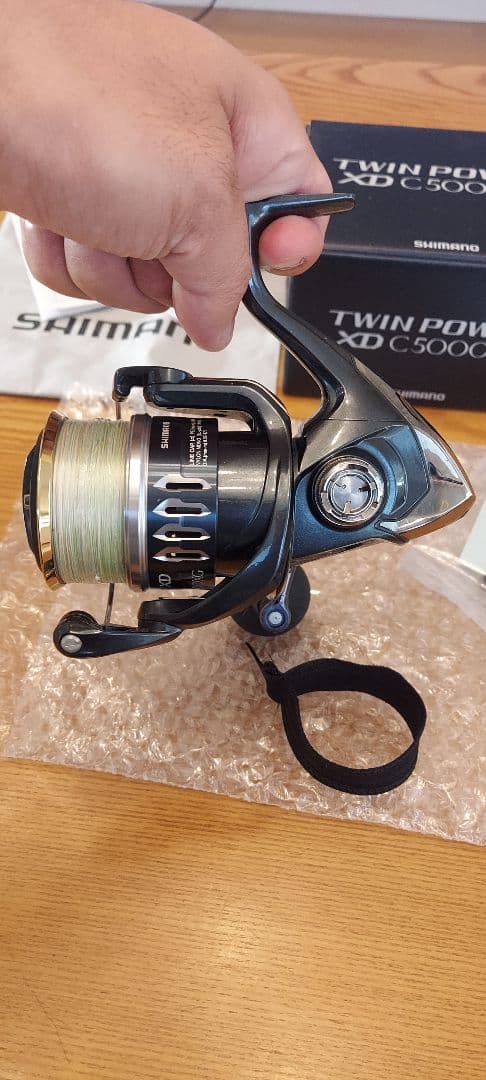 SHIMANO TWIN POWER XD C5000XG スピニングリール