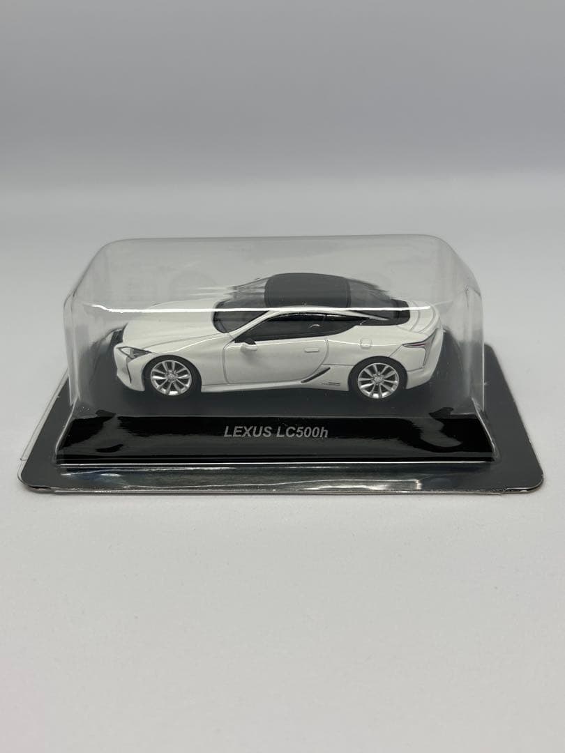 【新品未使用】京商 ミニカー 1/64 LEXUS LC500h ホワイト