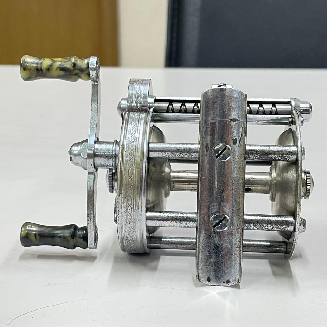 PFLUEGER SUMMIT 古いモデル