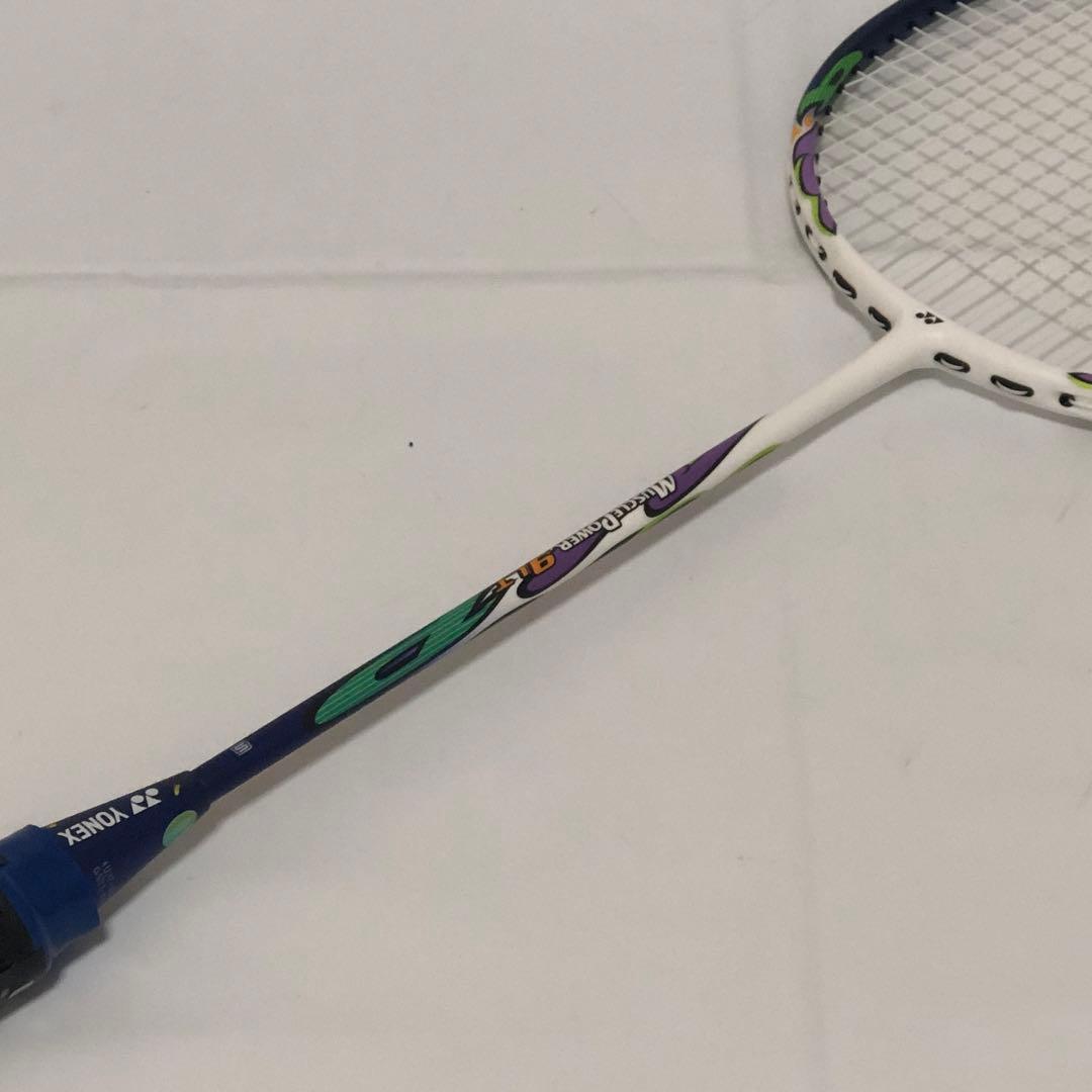 【美品】 YONEX ラケット Muscle Power 9LT ケースつき