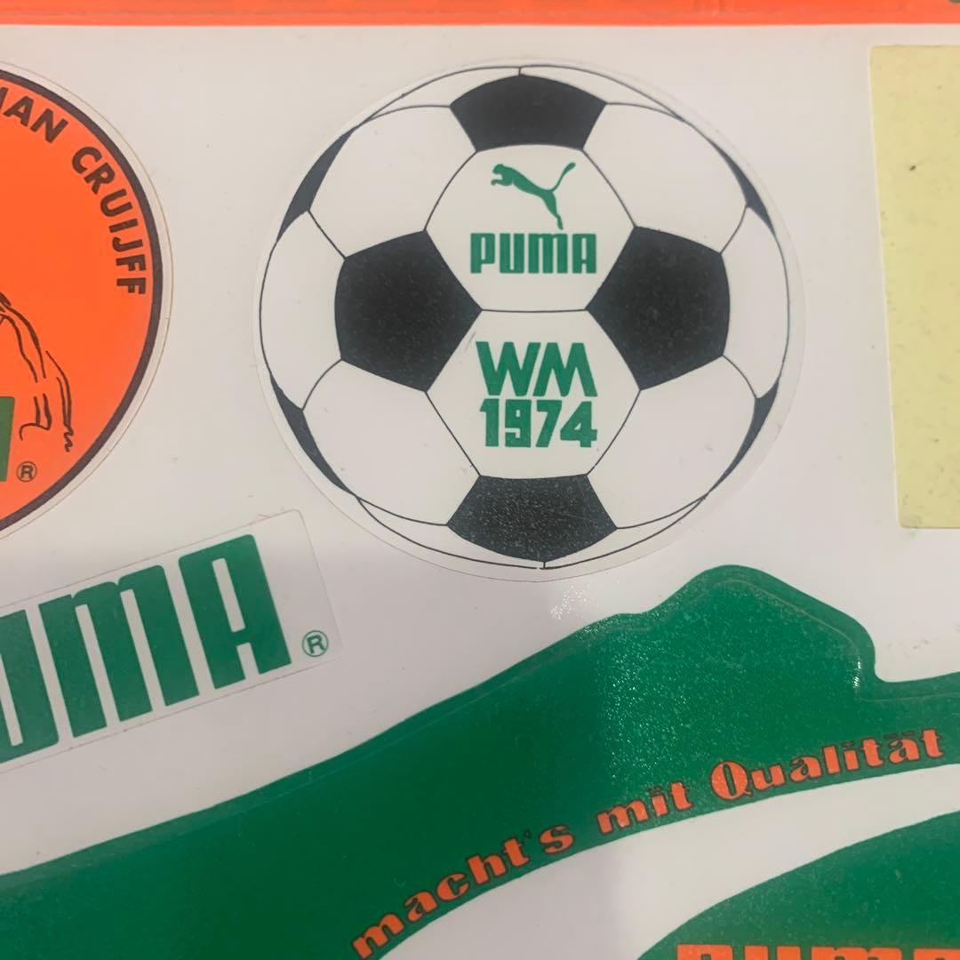 PUMA1974サッカーワールドカップ.ステッカー.ヨハンクライフWM1974