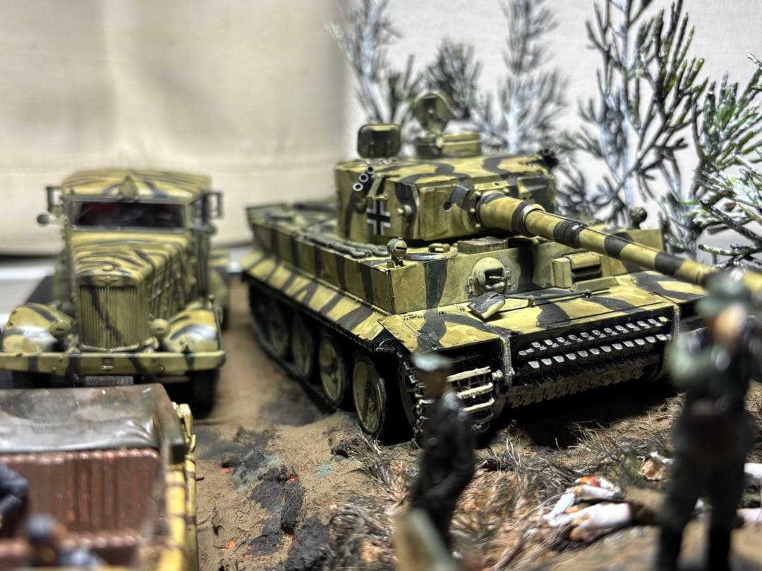 戦車　ジオラマ　ドイツ軍　タイガー戦車等　1／４８ 素人作品のためご了承ください