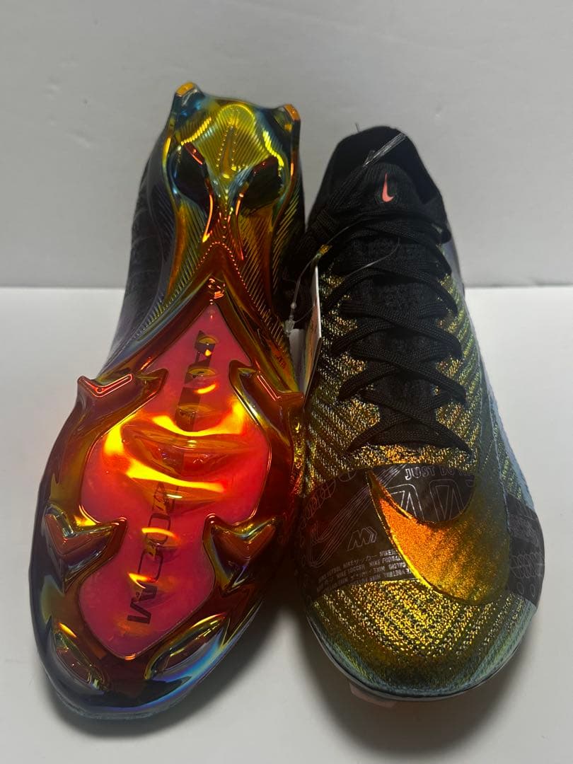 NIKE ズーム マーキュリアル ヴェイパー 16 エリート SE FG