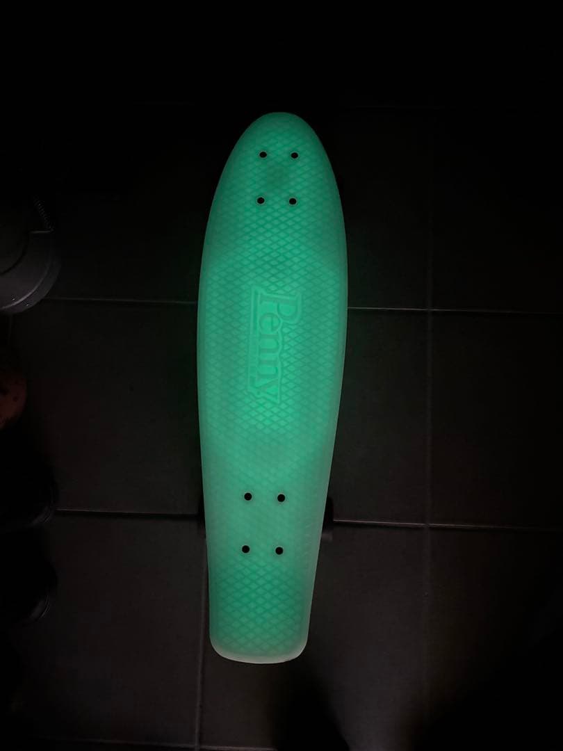 Penny ホワイト スケートボード 蓄光