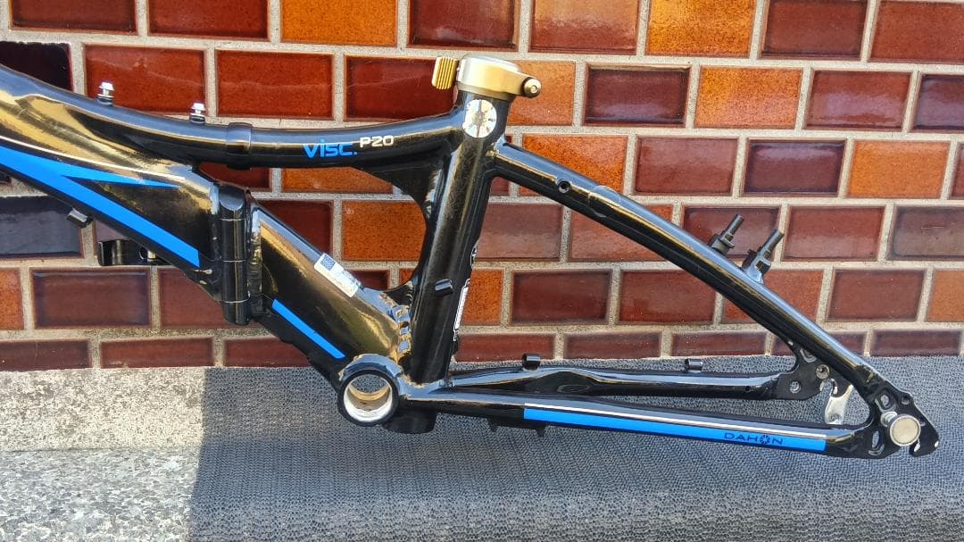 8日迄ご商談中　DAHON ダホン　viscフレーム セット