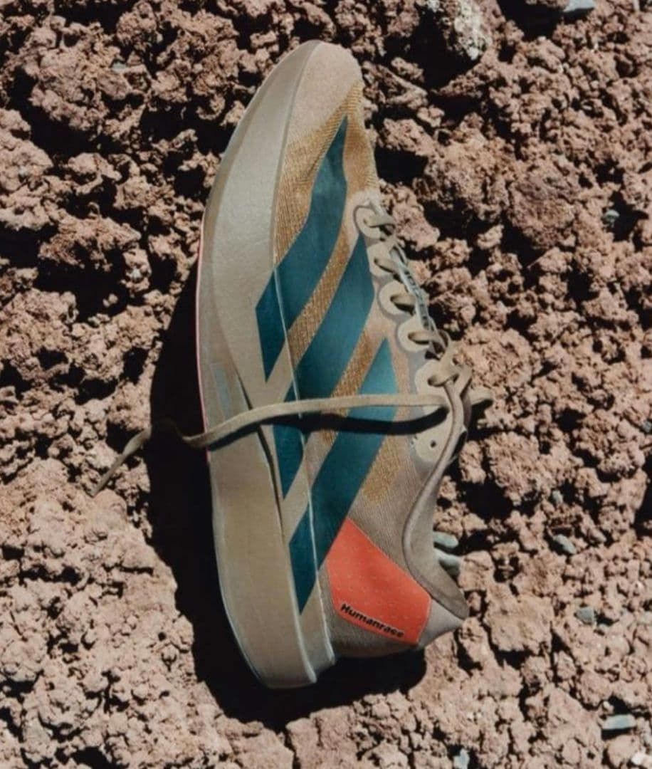 adidas Humanrace EVO SL Pharrell 　25.5cm