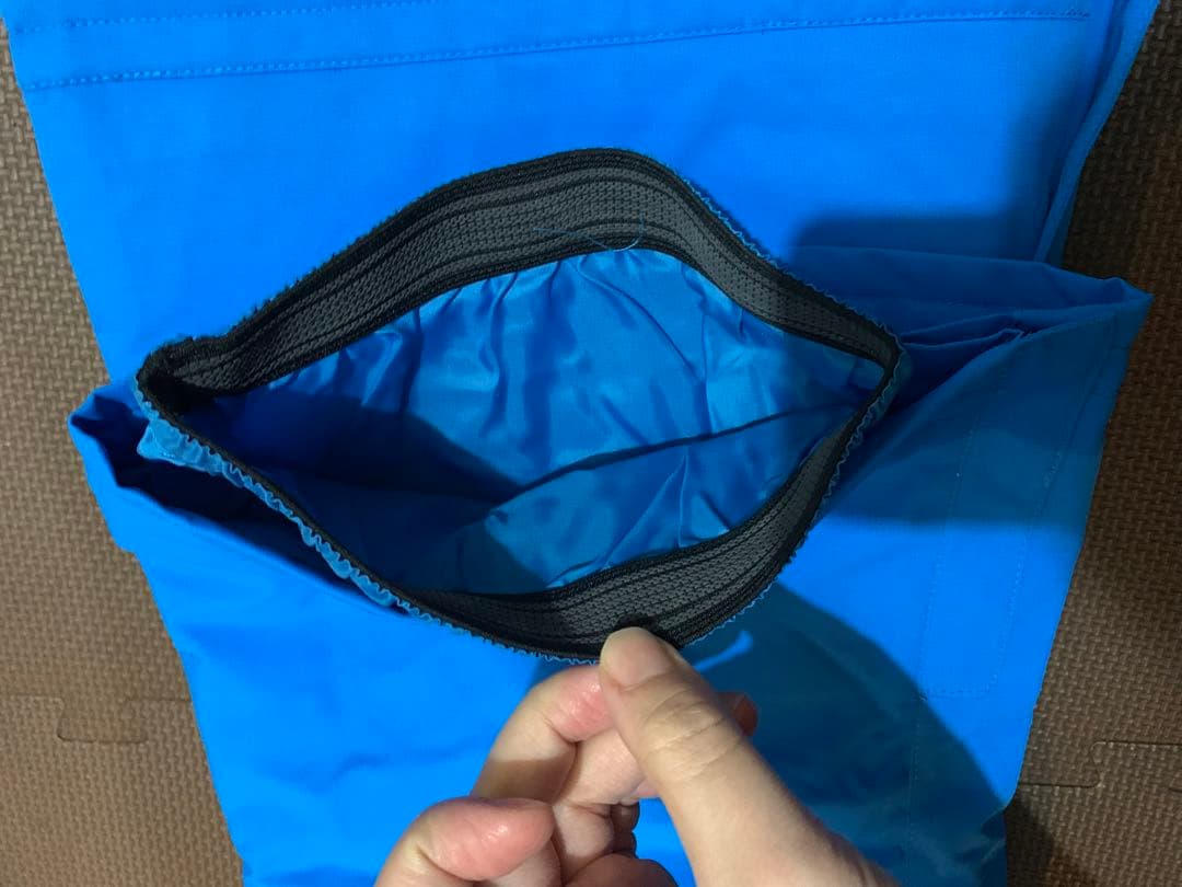 新品未使用　ROXY スノボウェア　スキーパンツ　ブルー　レディースサイズM/L