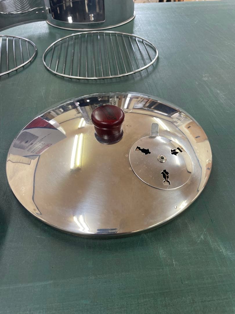 Coleman Stainless Smoker II ステンレス　スモーカー2