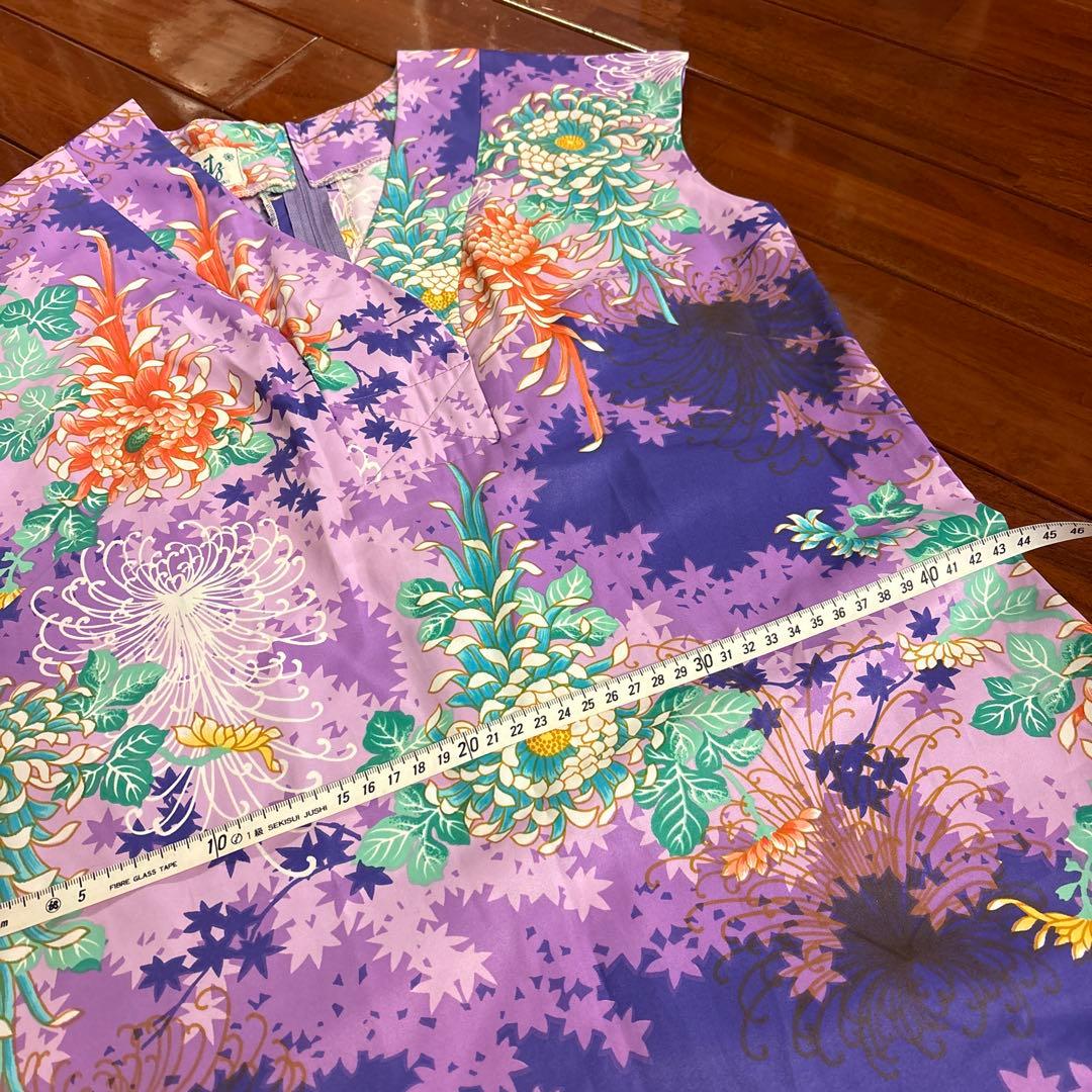ヴィンテージムームー　ハワイ　the Ritz フラダンスドレス 紫花柄